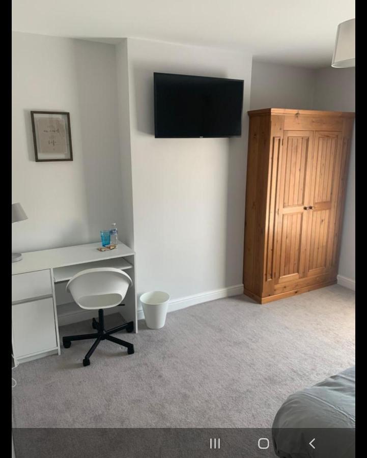 Beautiful Room In Apartment Near Town Centre Rugby Ngoại thất bức ảnh