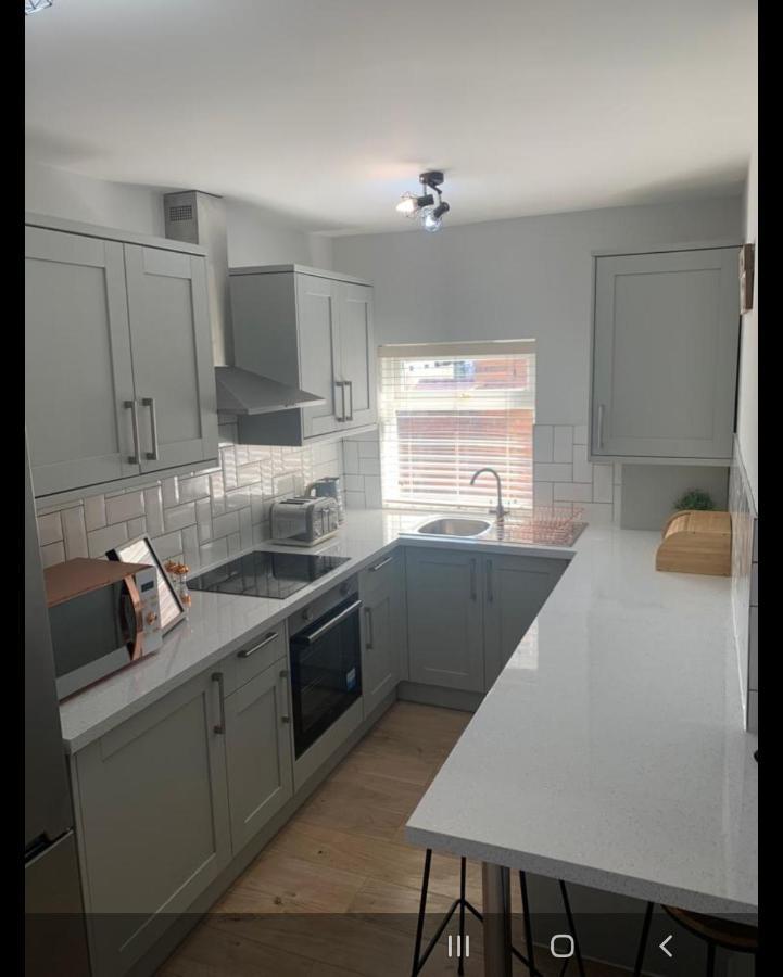 Beautiful Room In Apartment Near Town Centre Rugby Ngoại thất bức ảnh
